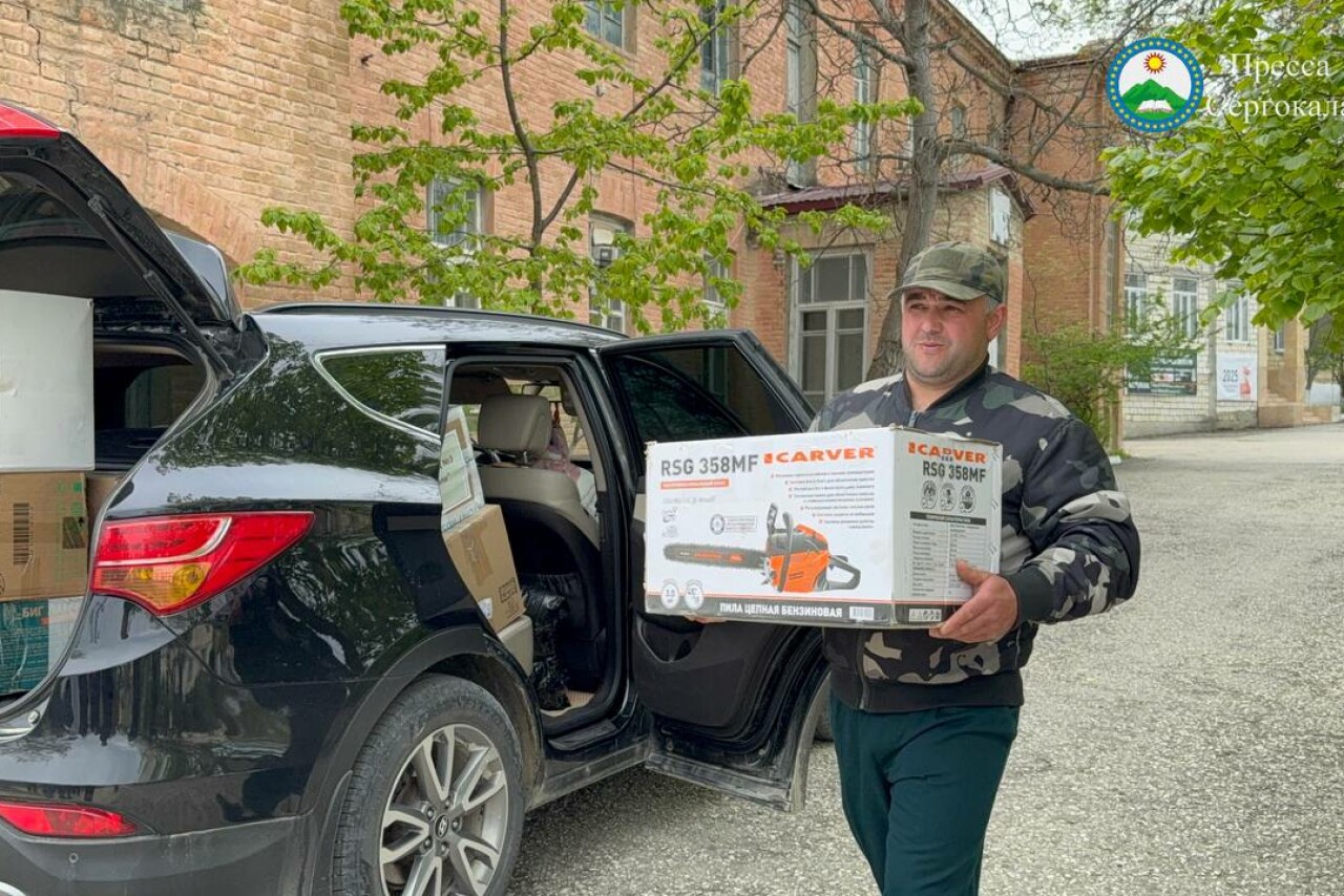 Десятый гуманитарный груз из Сергокалы доставлен в зону СВО